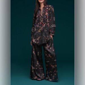 Johnny Was Paisley Top with Multicolor Design Biya top M + pant S set